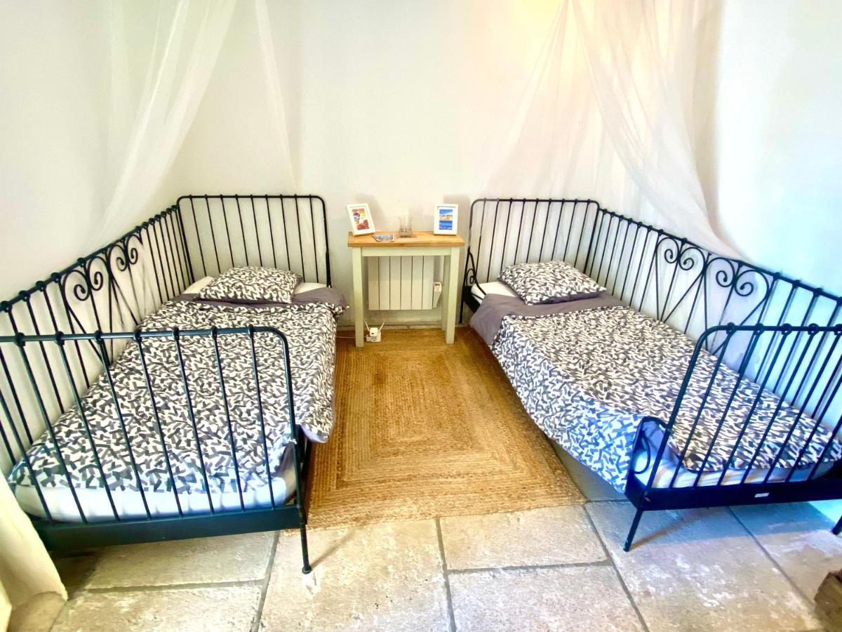 Auberge De La Croix Du Pape Èze Zewnętrze zdjęcie