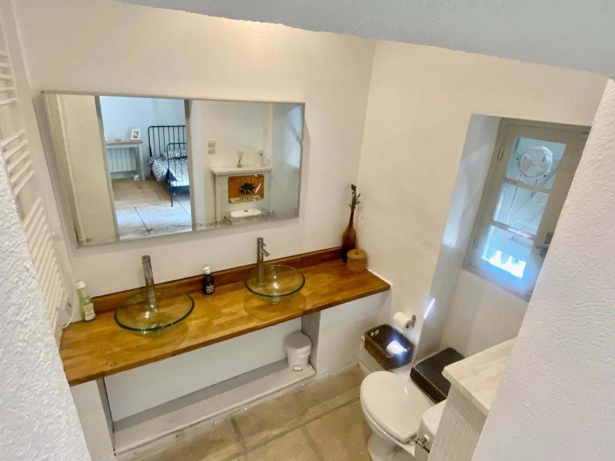 Auberge De La Croix Du Pape Èze Zewnętrze zdjęcie