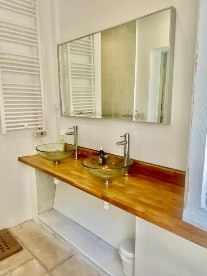 Auberge De La Croix Du Pape Èze Zewnętrze zdjęcie