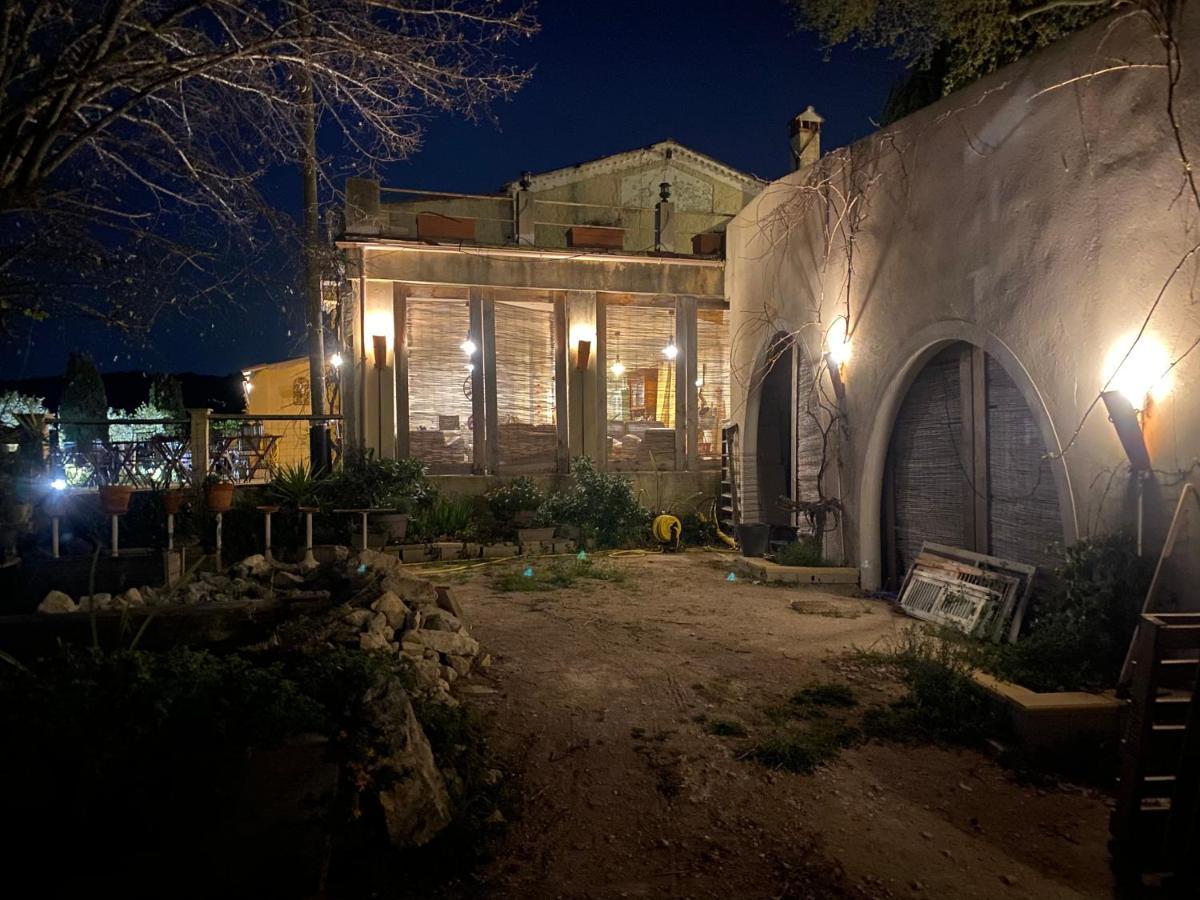 Auberge De La Croix Du Pape Èze Zewnętrze zdjęcie