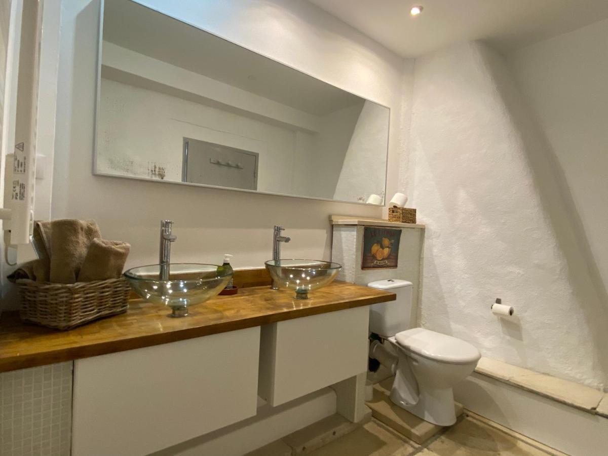 Auberge De La Croix Du Pape Èze Zewnętrze zdjęcie